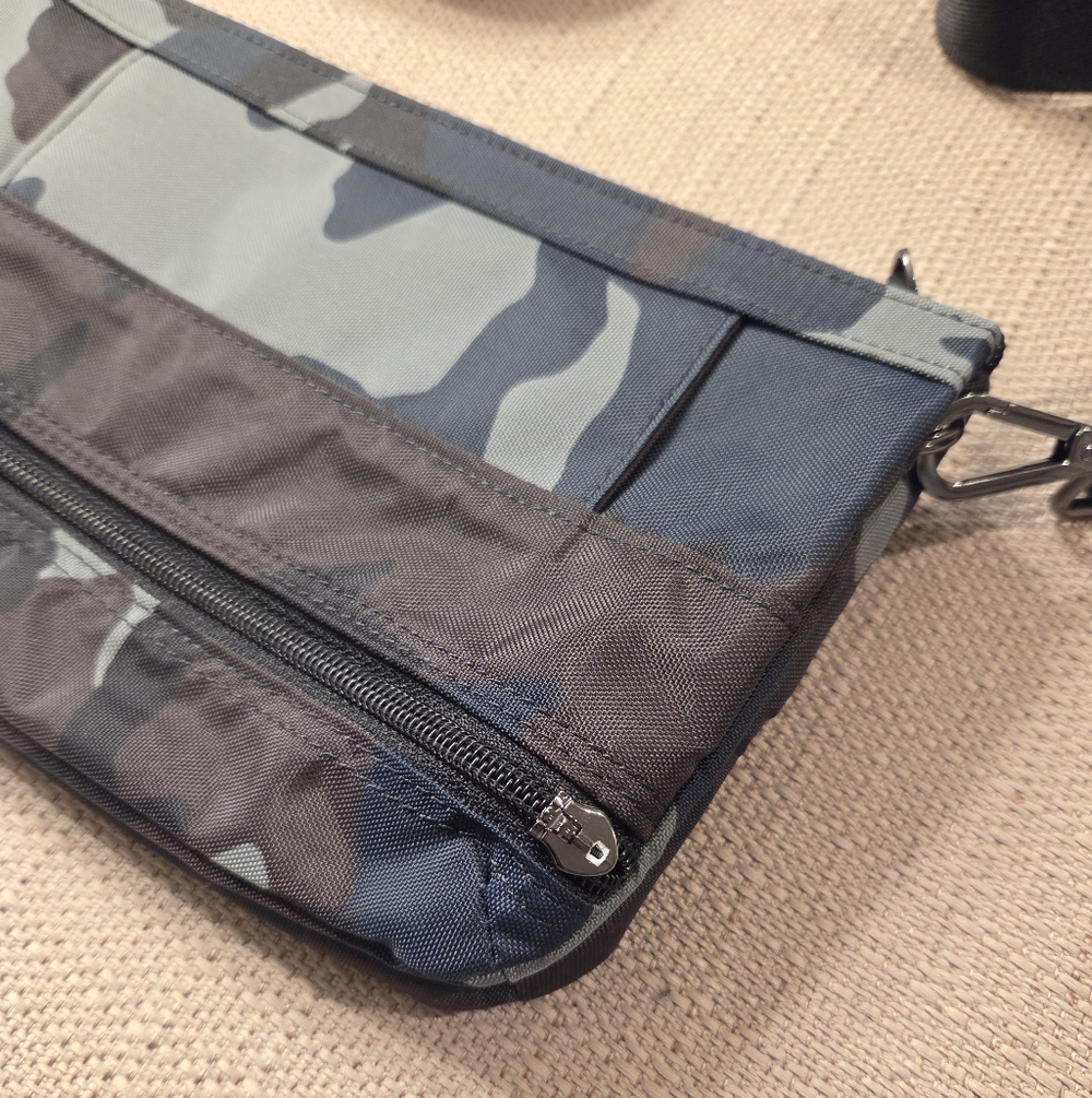 ANDI Brand Crossbody Go Bag in Cool Camo - Picture 3 of 7